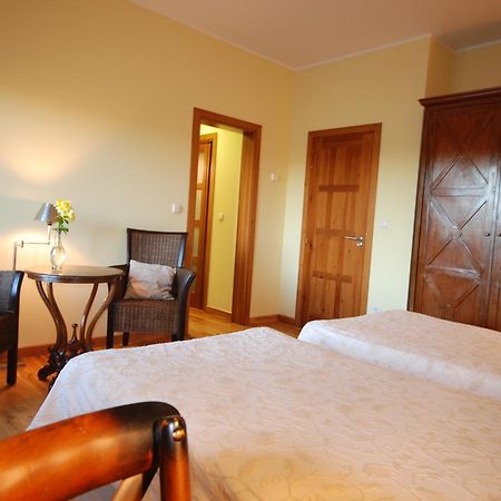 Hotel Del Verde Al Amarillo Penasrubias de Piron Luaran gambar