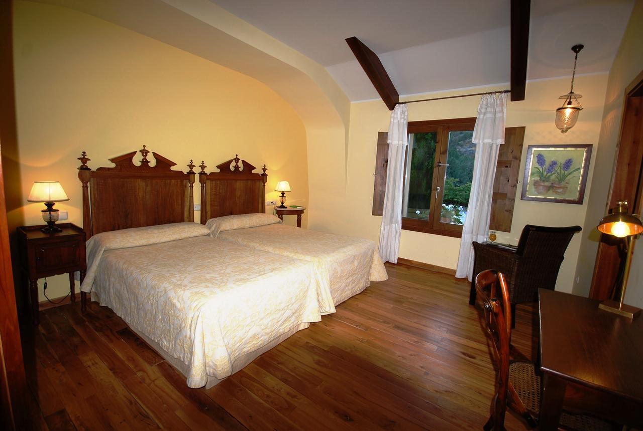 Hotel Del Verde Al Amarillo Penasrubias de Piron Luaran gambar